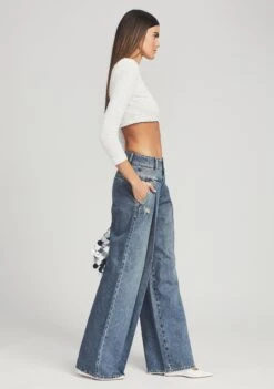 Gladys Jean -LUCY Clothing Shop 210921 RETROFETE ECOMM SET2 SHOT25 4323