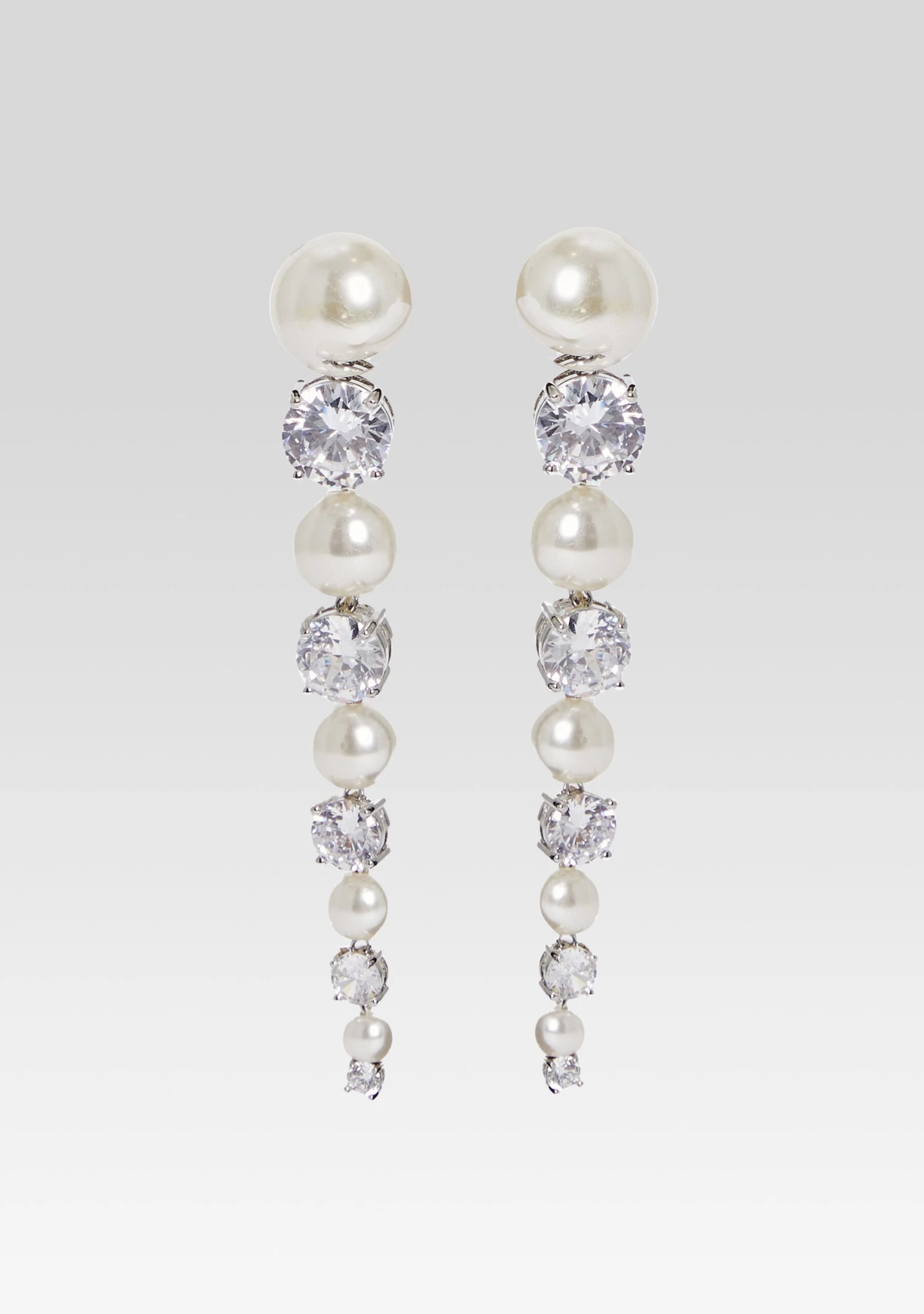 Quinn Earring 3 Quinn Earring