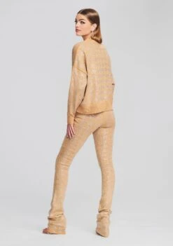 Mal Sweater -LUCY Clothing Shop Ecommerce Crop 220201 Retrofete SHOT 10 1009 eComm