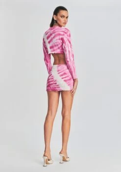 Robin Mini Skirt -LUCY Clothing Shop Ecommerce Crop 221115 Ecom SET1 SHOT 25 4027 fcac072f 4c2b 43a5 ba83 5f5d04393fde