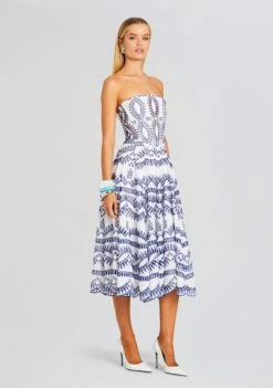 Galik Midi Dress -LUCY Clothing Shop Ecommerce Crop 23 11 16 GALIKDRESS KLEINBLUE 2312 ECOMM