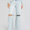 Wrenley Low-Rise Jean -LUCY Clothing Shop Ecommerce Crop 23 12 18 CHRISSYJACKET WRENLEYJEAN SKYLIGHT 2621 ECOMM f2e1874a 21d1 4103 9079 98e0cbe90ad9