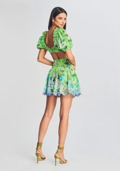 Laya Crop Top -LUCY Clothing Shop Ecommerce Crop 230321 RETROFETE SET1 Shot 23 4171 eComm