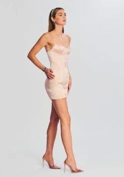 Cosmo Dress -LUCY Clothing Shop Ecommerce Crop 230510 RETROFETE SET1 6868 eComm