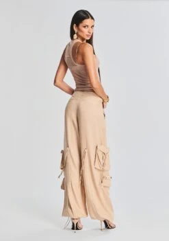 Peggy Cargo 10 Peggy Cargo -LUCY Clothing Shop Ecommerce Crop 230621 ECOM SET2 SHOT 08 1141