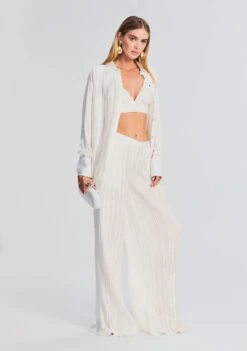 Bree Shirt -LUCY Clothing Shop Ecommerce Crop 230621 ECOM SET2 SHOT 32 3905 ECOMM 5d1842bf cde2 4a20 b66a 8b664e585182