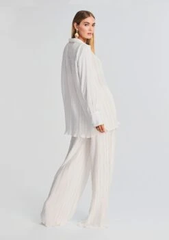 Bree Shirt -LUCY Clothing Shop Ecommerce Crop 230621 ECOM SET2 SHOT 32 3973 ECOMM