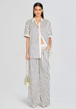 Dixon Pant -LUCY Clothing Shop Ecommerce Crop 24 01 11 DAVEYBLOUSE DIXONPANT NAVYIVORYSTRIPE 0467 ECOMM b7d696a0 c3da 4f78 8bbc 565448c0a620