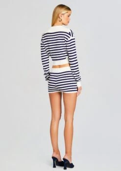 Jac Knit Short -LUCY Clothing Shop Ecommerce Crop 24 01 11 ROSETOP JACSHORT CREAMNAVY 0941 ECOMM 0796ed67 7a6a 4e59 8f0a 8743d2844ae1