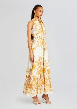 Tora Long Dress -LUCY Clothing Shop Ecommerce Crop 24 02 29 TORA5795LONGDRESSWBUCKLEBELT OFFWHITE 0471 ECOMM