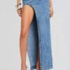 Wynter Denim Skirt -LUCY Clothing Shop Ecommerce Crop 24 03 13 RORYTOP WYNTERSKIRT OASIS 0738 ECOMM