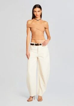 Ashley Jean 8 Ashley Jean -LUCY Clothing Shop Ecommerce Crop 24 04 17 ARUBAMESHTOP CARAMEL ASHLEYJEAN BONE 0550 ECOMM