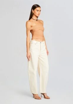 Ashley Jean 9 Ashley Jean -LUCY Clothing Shop Ecommerce Crop 24 04 17 ARUBAMESHTOP CARAMEL ASHLEYJEAN BONE 0576 ECOMM