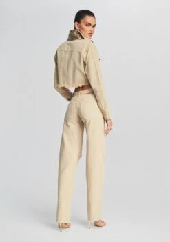 Christy Straight Leg Jean -LUCY Clothing Shop Ecommerce Crop Retrofete eComm 220830 Shot 26 0144