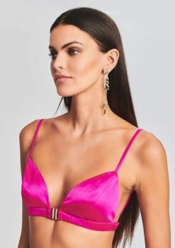 Martini Earrings -LUCY Clothing Shop Ecommerce Crop Retrofete eComm 221018 Set2 SHOT 33 4534 6cbdc7c9 eb93 48f0 94e1 4d9c8e3fc384