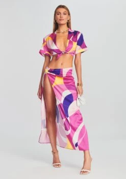 Siena Silk Top -LUCY Clothing Shop Ecommerce Crop Retrofete eComm SHOT 02 152 818f0fc1 2e9a 4a0a a630 61cfa9e1ca78